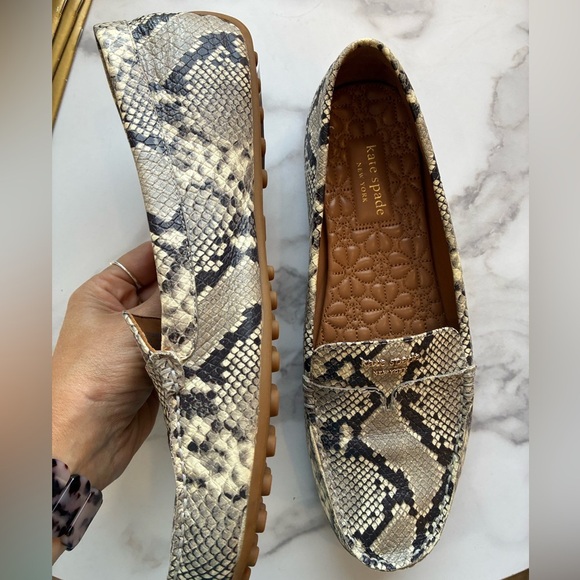 Kate Spade Cara flora snakeskin loafers size 10 new - Picture 1 of 5